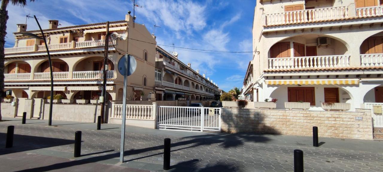 Beach Breeze Townhouse By The Beach Santa Pola Exterior photo